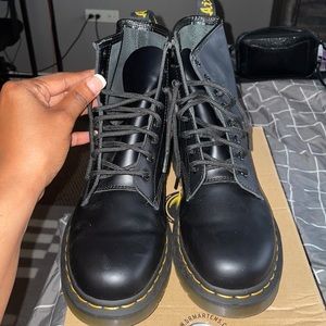 Women’s Dr. Martens worn twice